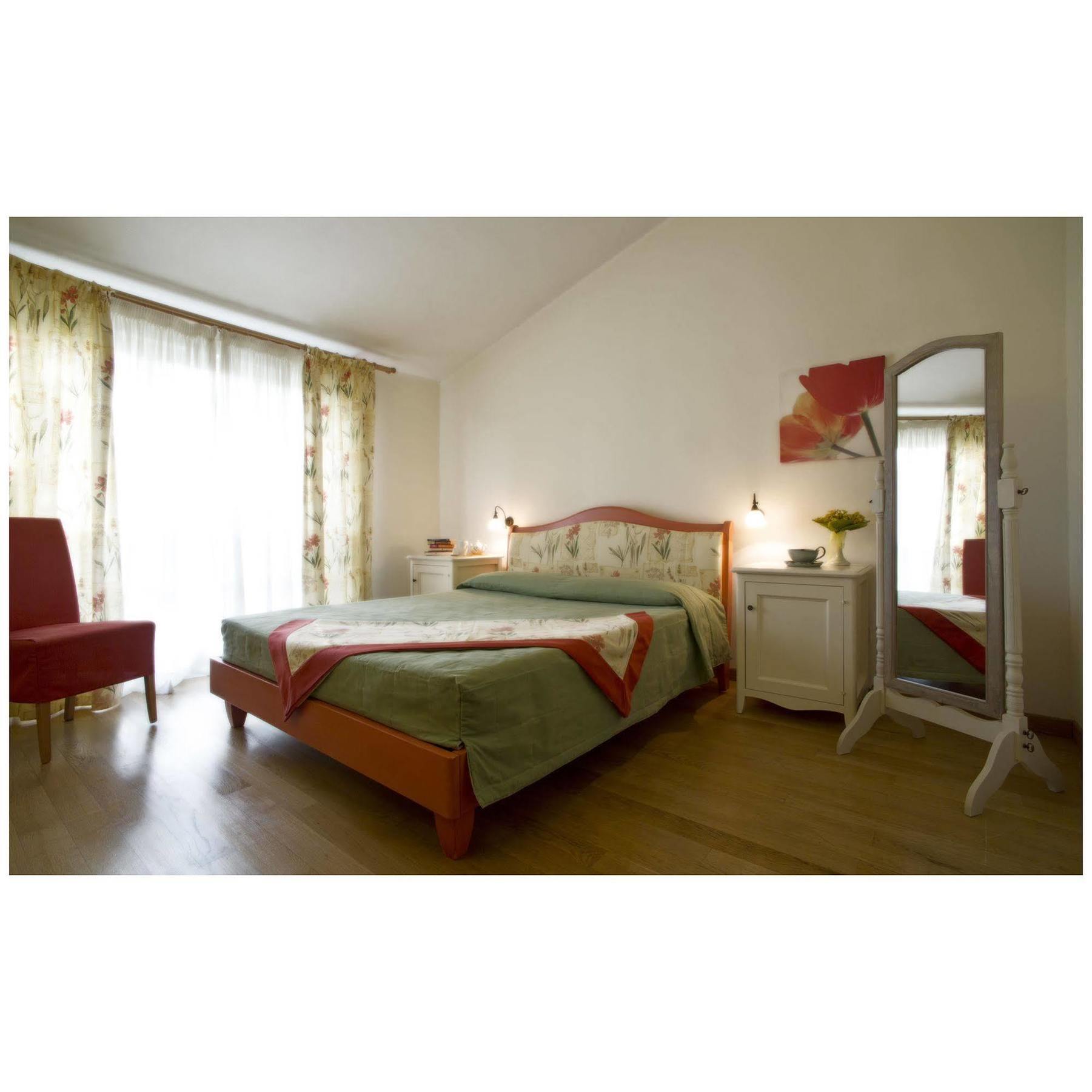 Ca Del Moro Resort & Spa Понтремоли Экстерьер фото