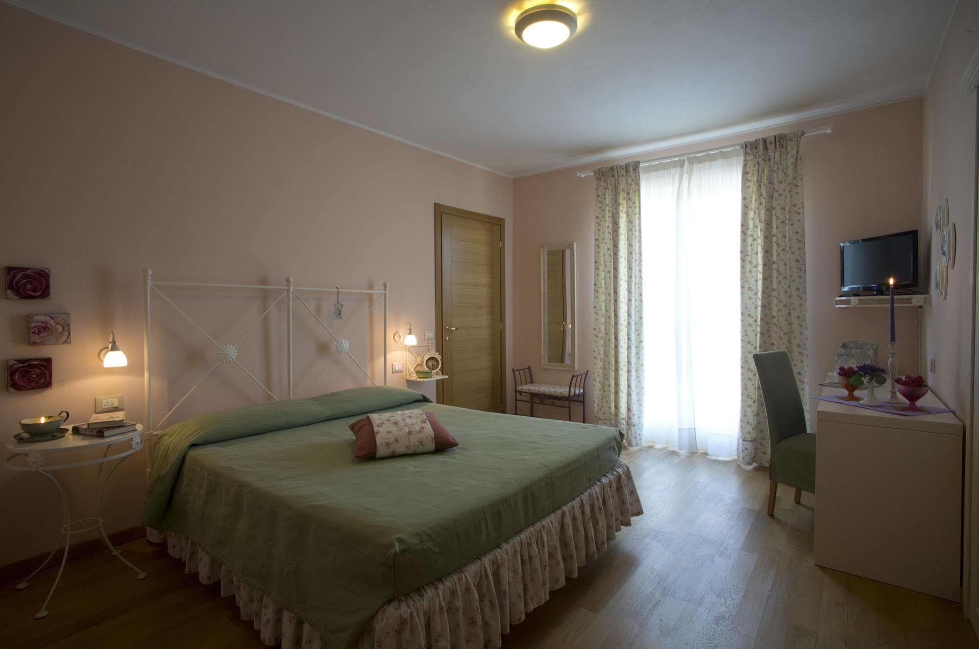 Ca Del Moro Resort & Spa Понтремоли Экстерьер фото
